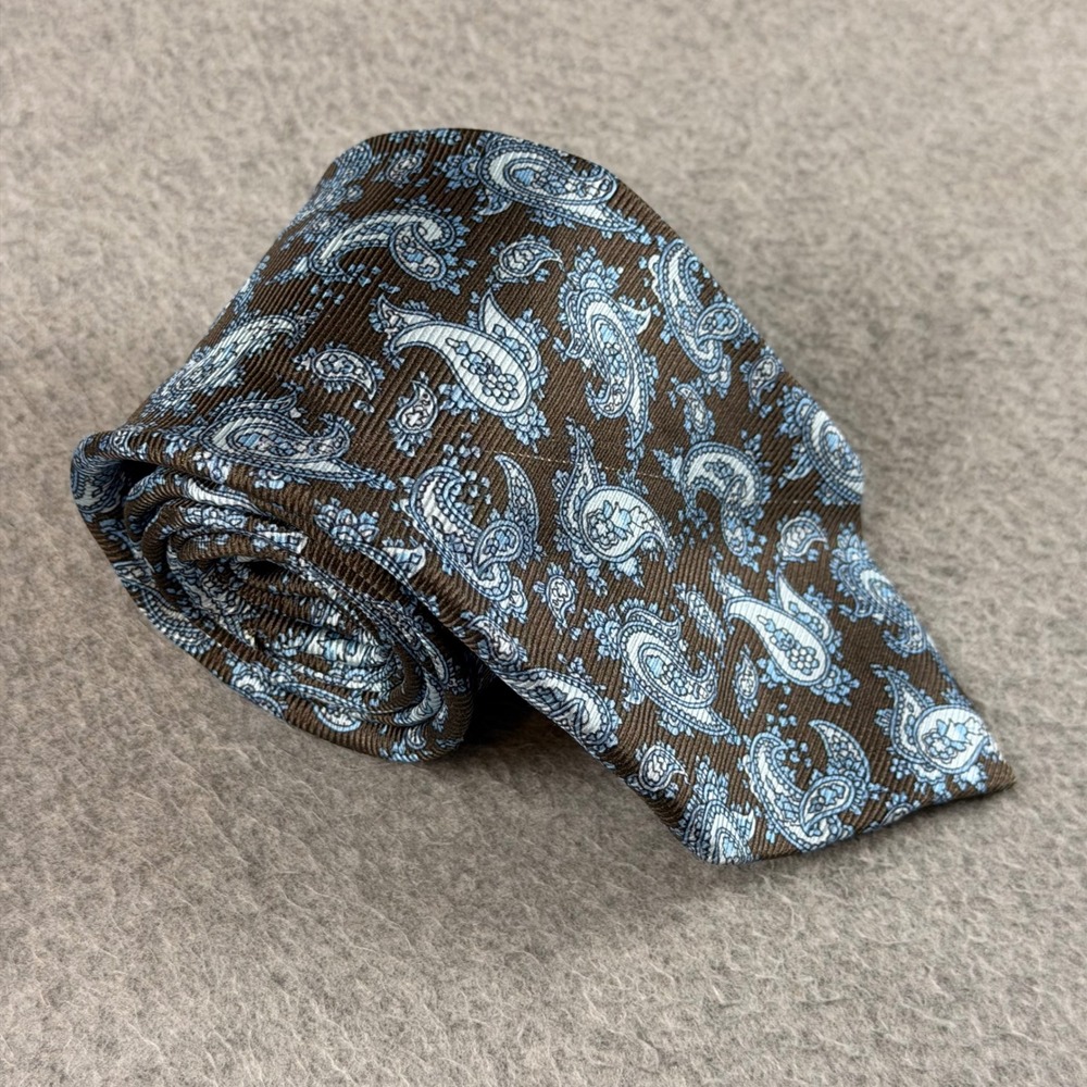 Cheltenham Tom James Mens Silk Tie Brown Blue Paisley USA Necktie 58x3.5" NOTE